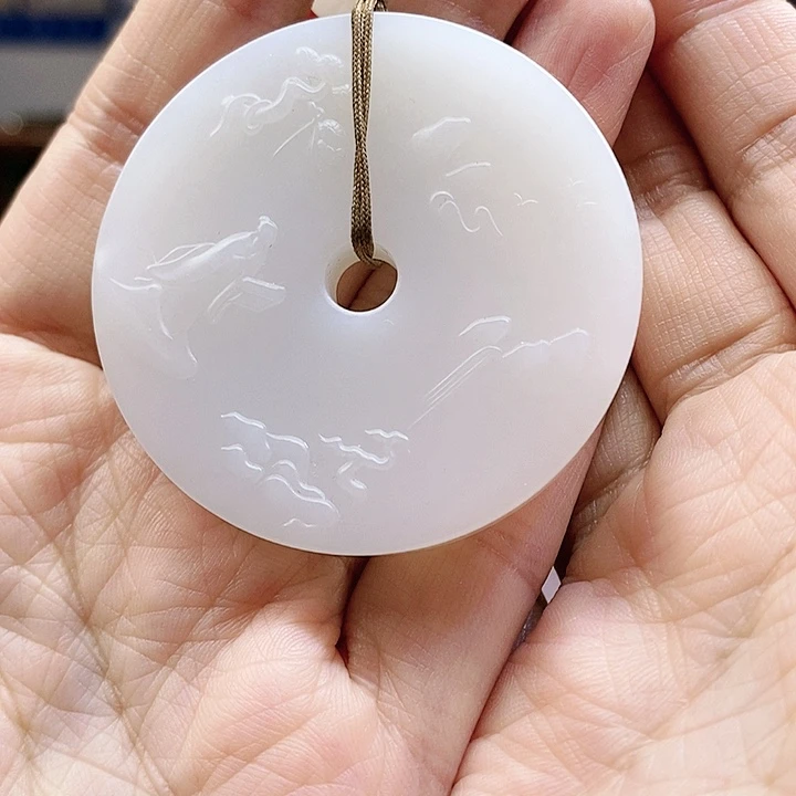 【闪购商品】颈饰未镶嵌和田玉