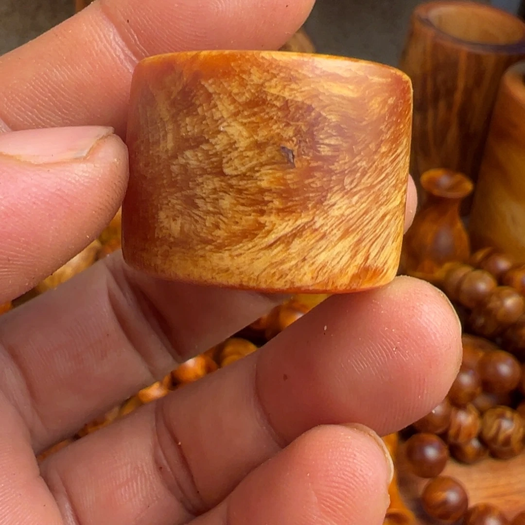 无事牌松木（琥珀木）微瑕