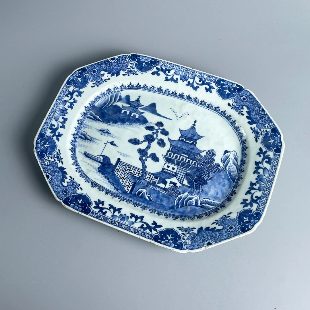 M2XK5003026 - 清乾隆青花亭台楼阁四方盘2
