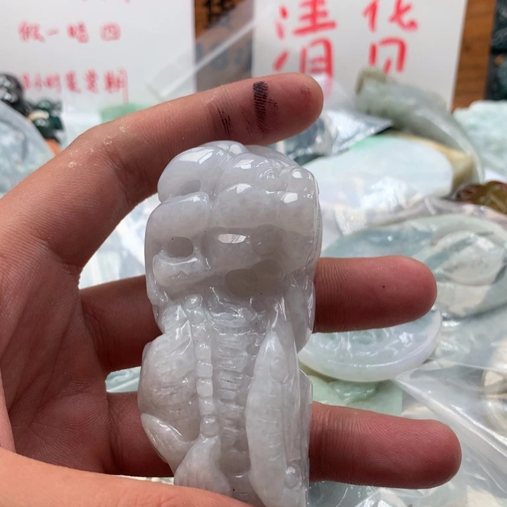 翡翠未镶嵌颈饰保真天然a货翡翠