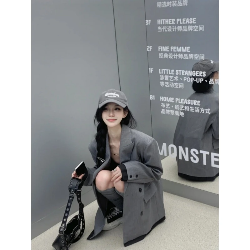 灰色西装外套女秋季2025新款韩系高级感气质宽松休闲小众西服上衣