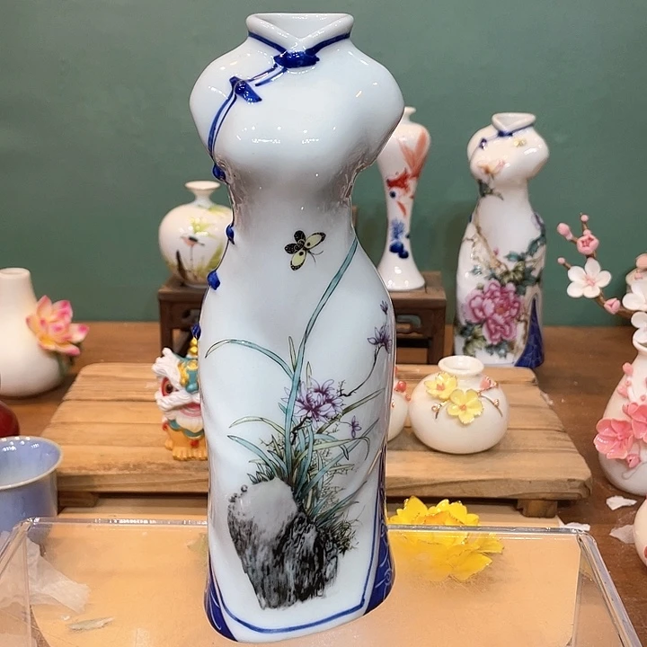 手工陶瓷精致摆件