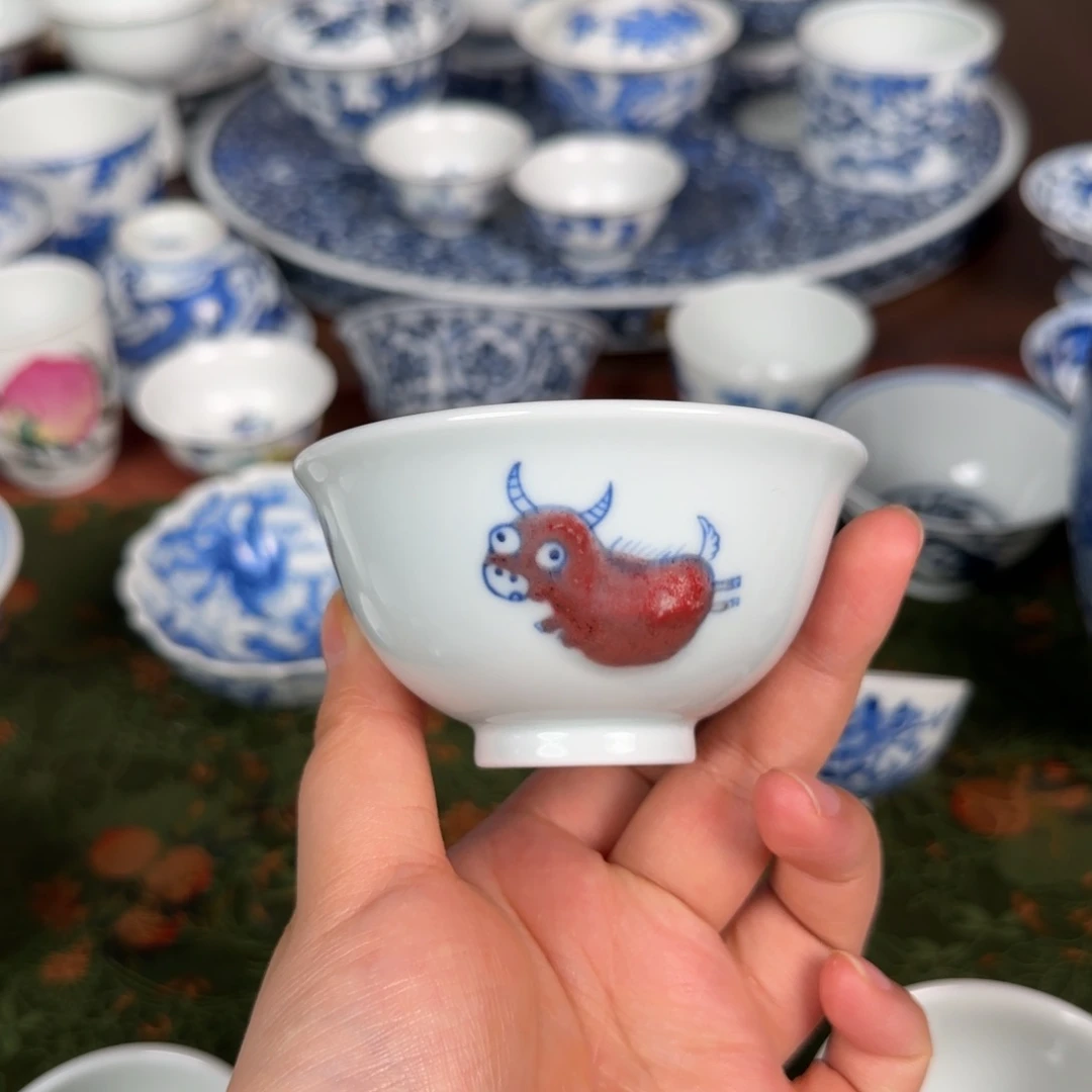 镇坤堂 釉里红杯杯