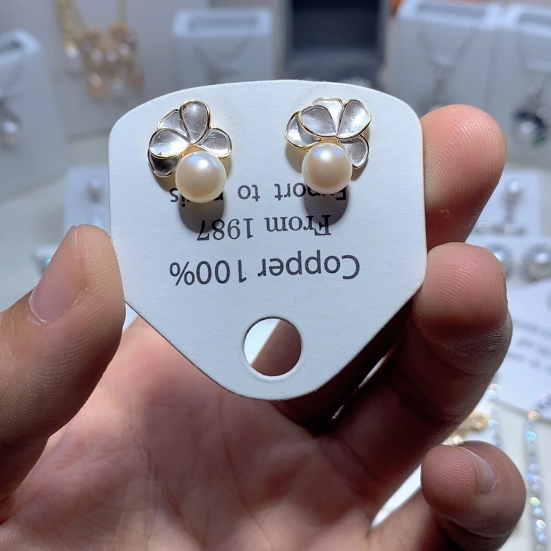 淡水珍珠银S925镶嵌耳饰