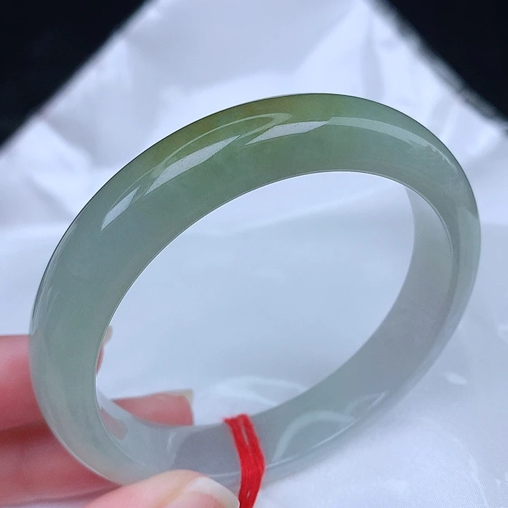 未镶嵌手镯翡翠天然