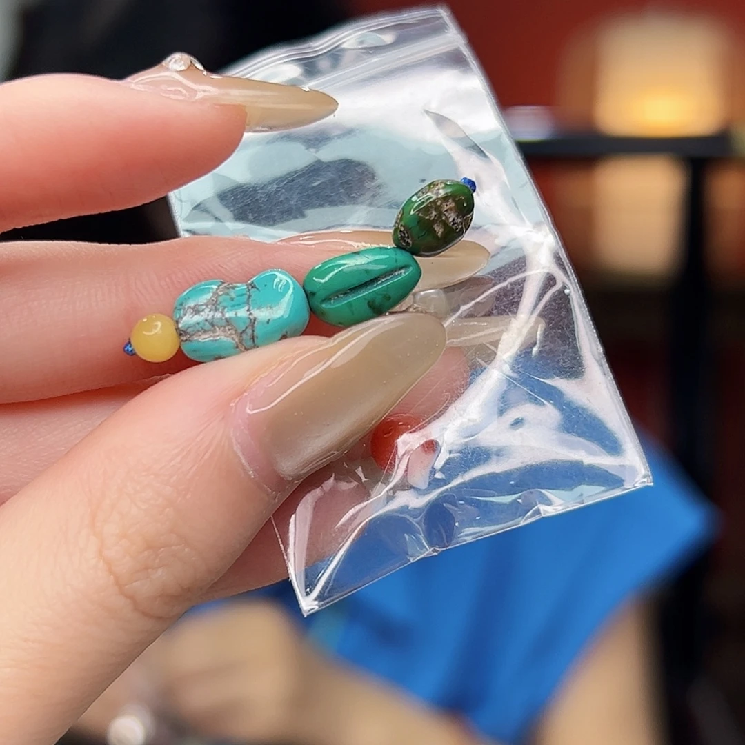 未镶嵌南红玛瑙珠宝奇石