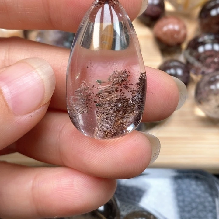 未镶嵌颈饰水晶水晶