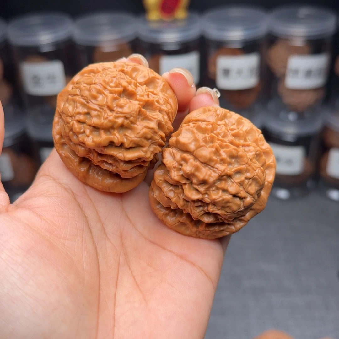 文玩核桃把件龙鼎