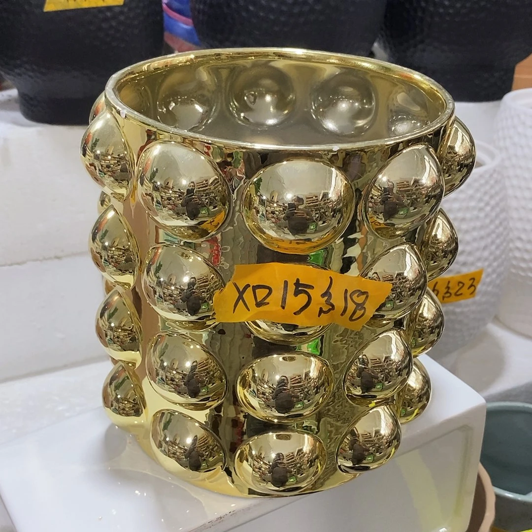 摆件陶盆有孔 瑕疵介意勿拍