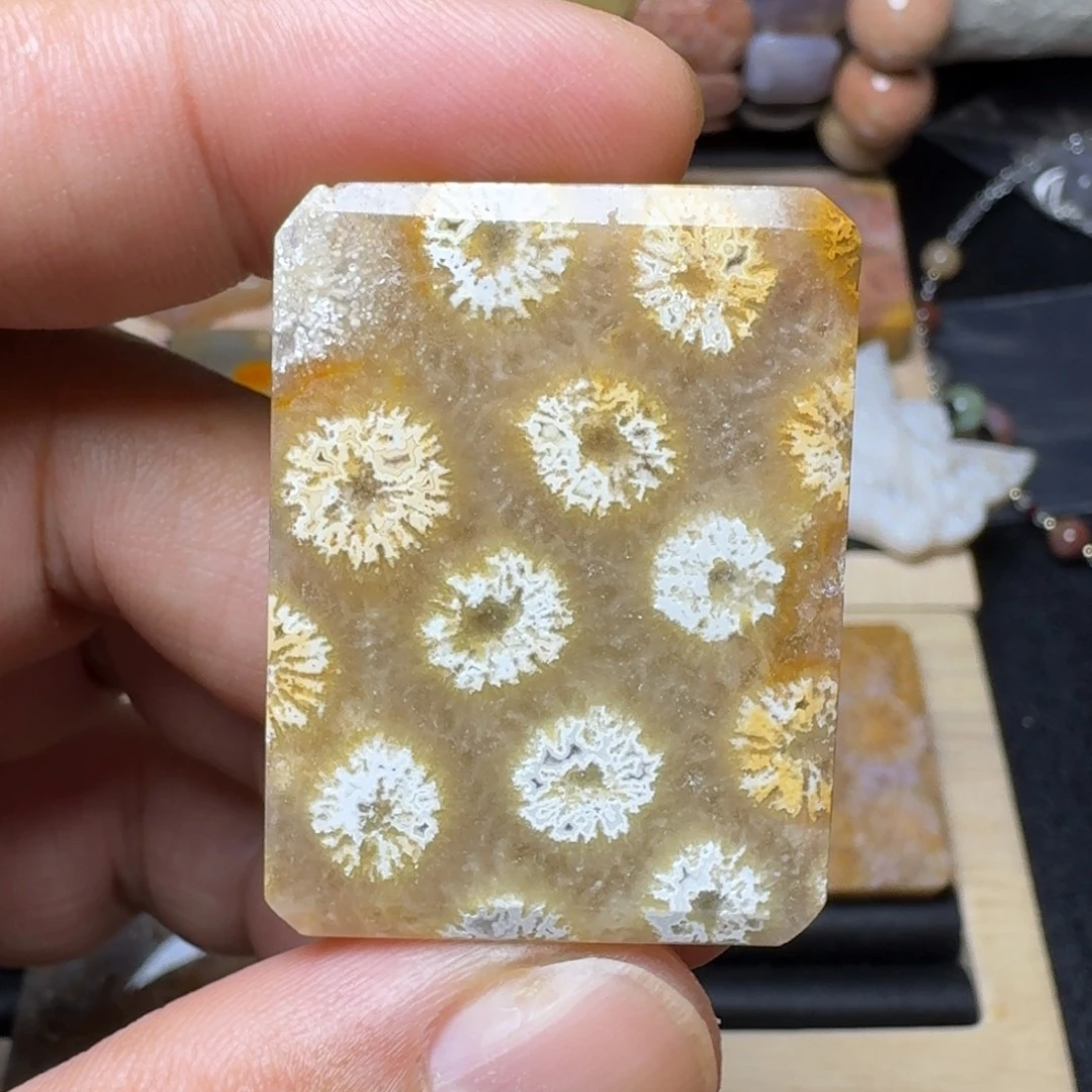 硅化玉未镶嵌纯天然色有机玉石保真色