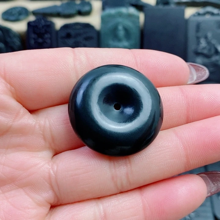 和田玉（青玉）颈饰未镶嵌