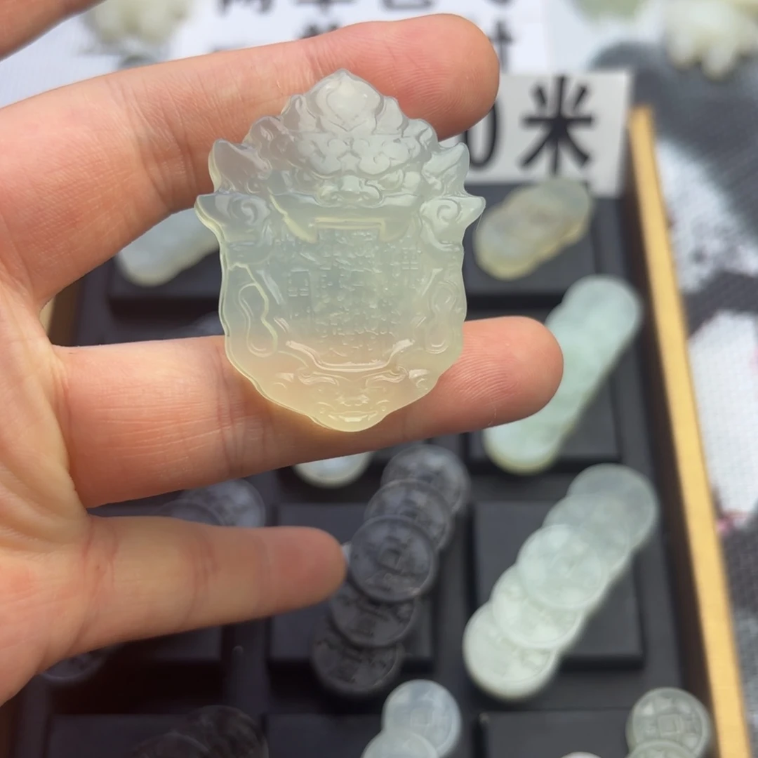 蛇纹石玉合金颈饰