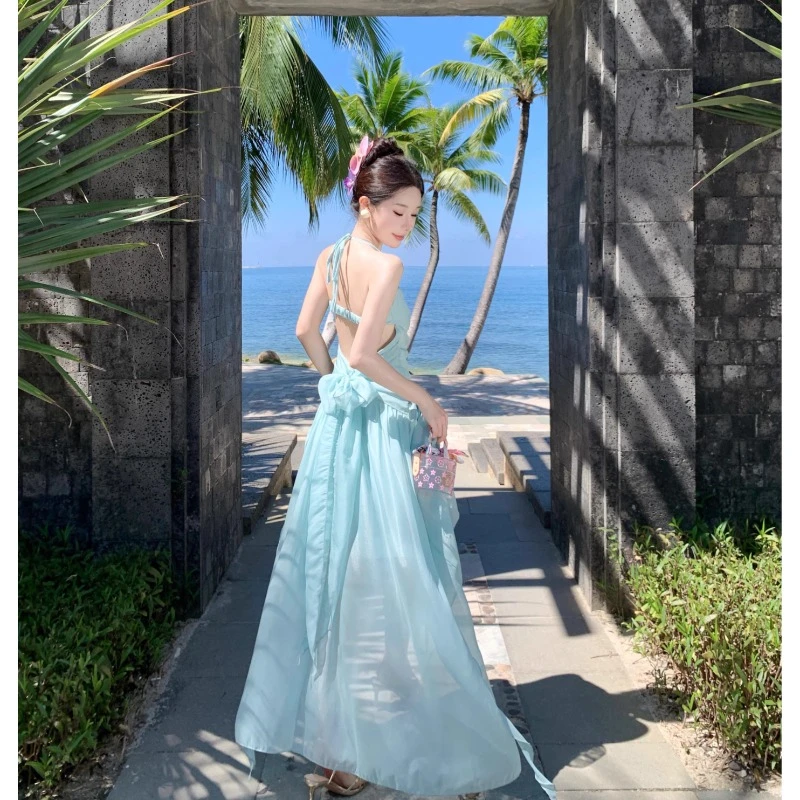 泰国度假风氛围感挂脖仙气美背蝴蝶结连衣裙适合海边拍照的长裙子
