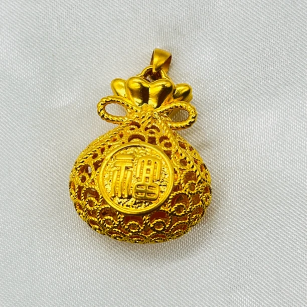 足金饰品/蝴蝶结福袋瓜子扣/2.76/1B5C2019/Q