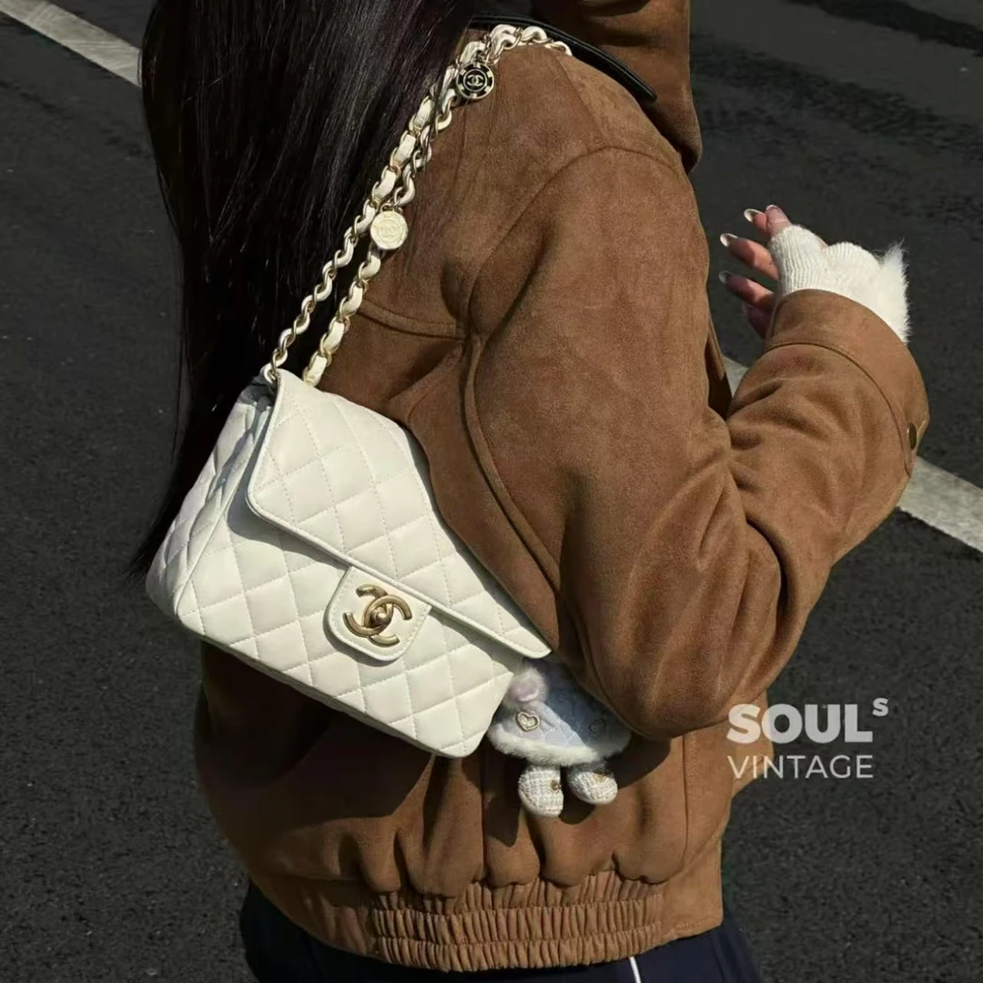 95新 Chanel/香奈儿 23C珐琅筹码大方胖单肩包/664795000