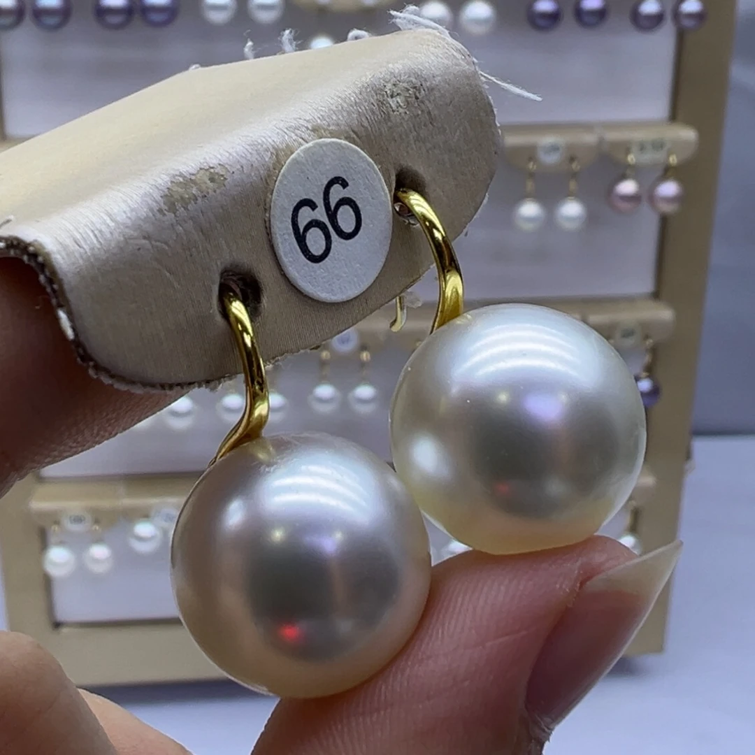 18K金镶嵌耳饰淡水珍珠