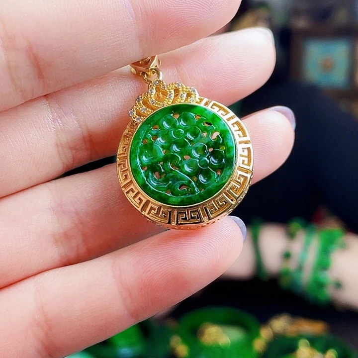 翡翠银S925镶嵌颈饰多样性