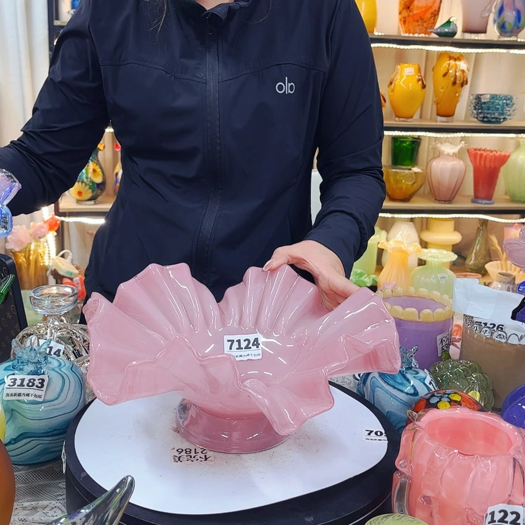 7124 家悦琉璃工艺品