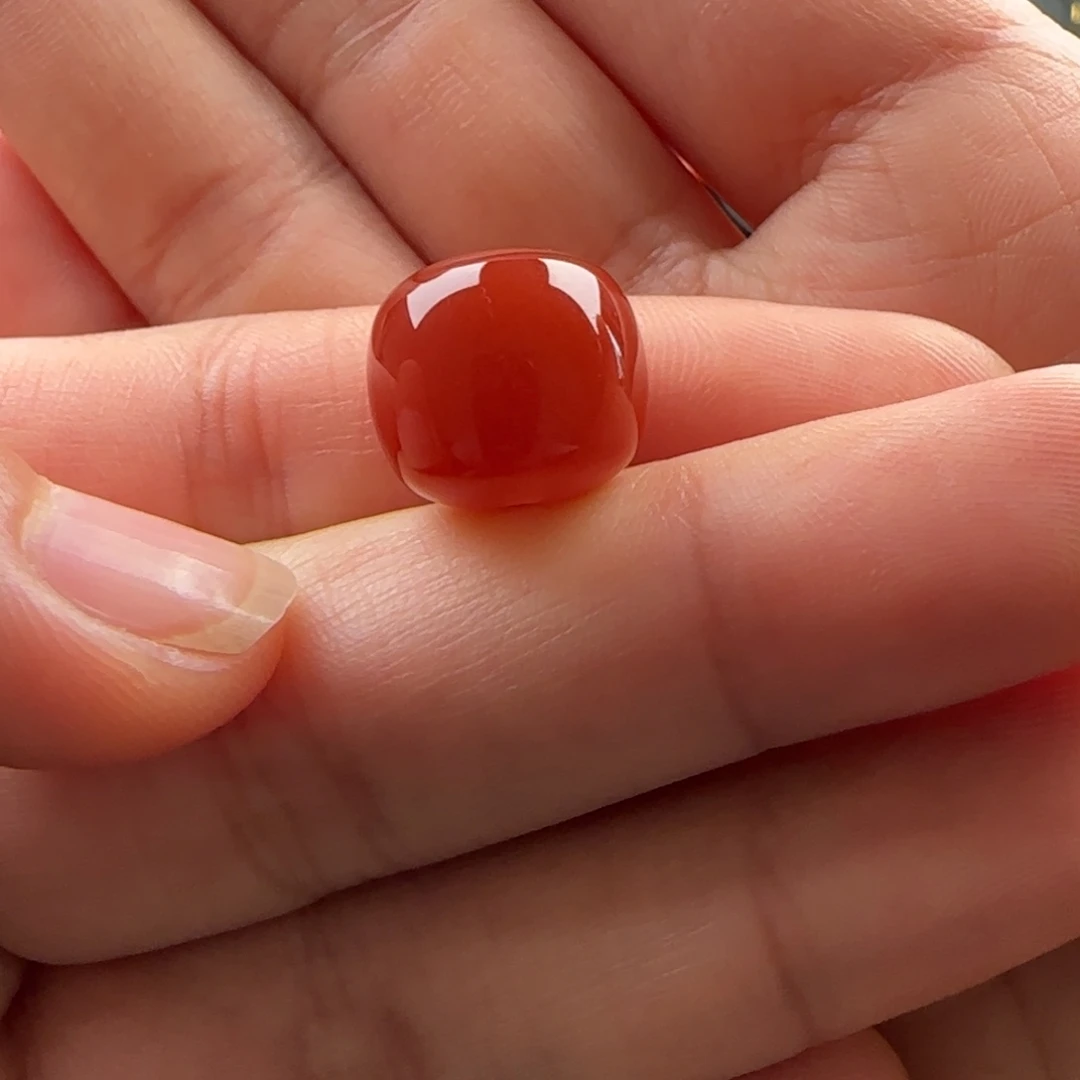 南红玛瑙未镶嵌老型：13.9x12.5锦红 满砂 精品