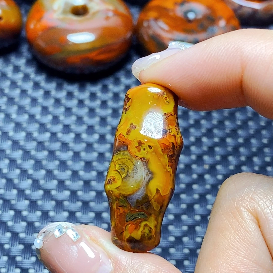 未镶嵌颈饰玛瑙/玉髓?***?