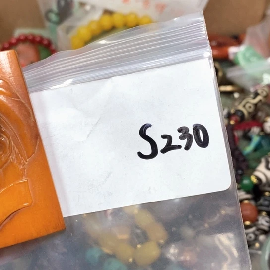 设***哥滴血莲花菩提吊坠