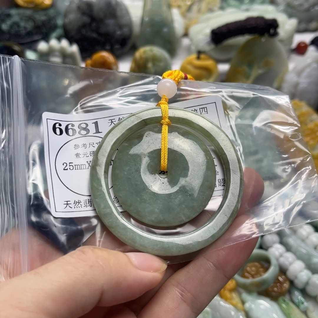 颈饰未镶嵌翡翠6681瑕疵