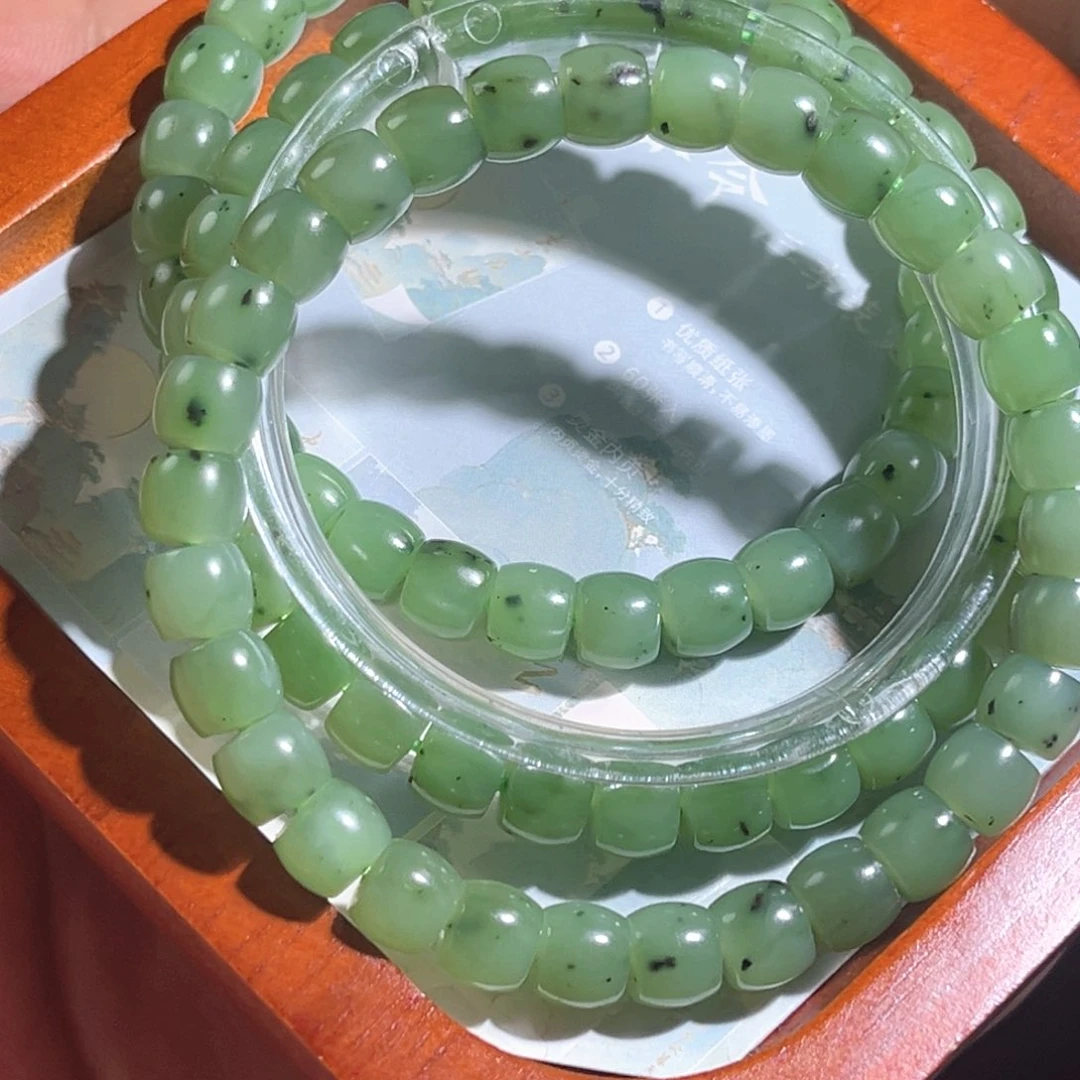 和田玉和田玉乌兰海直切未镶嵌阿*嚏