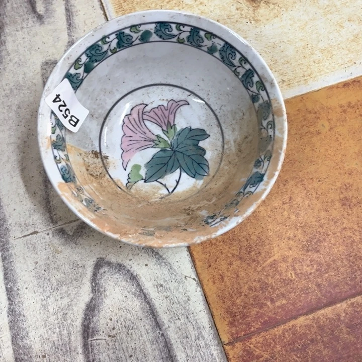 清***。陶瓷制品瑕疵处理