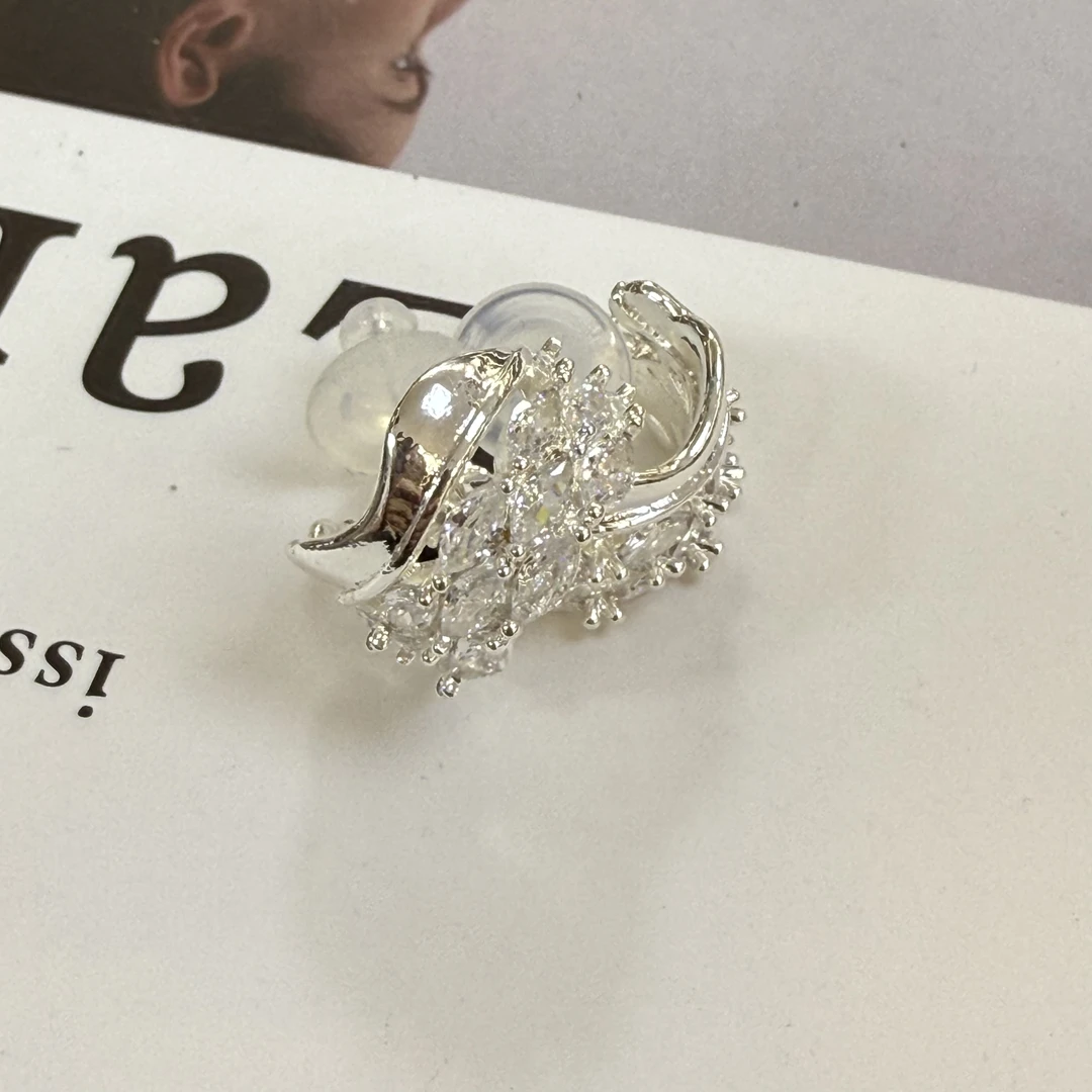 铜合金锆石耳饰 B40钻版金属拼接c圈