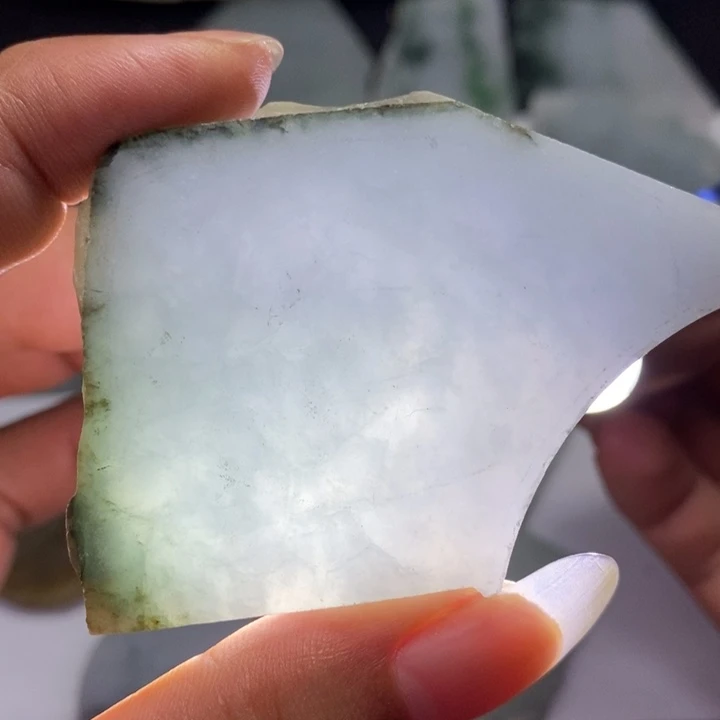 翡翠挂件未镶嵌不包工