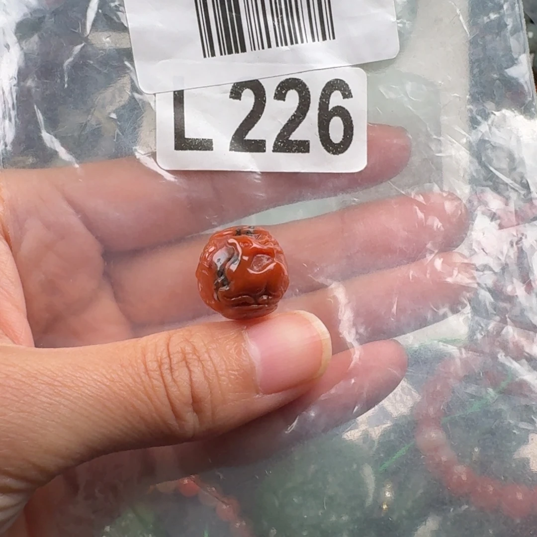 南红玛瑙未镶嵌珠宝奇石