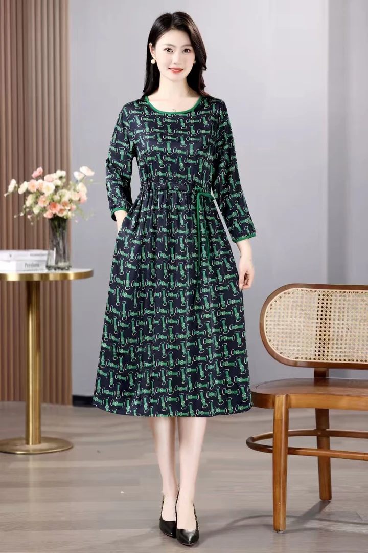 （环环相扣）显瘦口袋款连衣裙时尚气质夏季