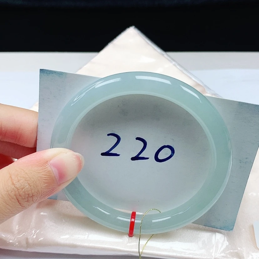【闪购商品】翡翠手镯未镶嵌57.2圈