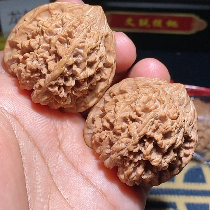 【闪购商品】文玩核桃吊坠满天星