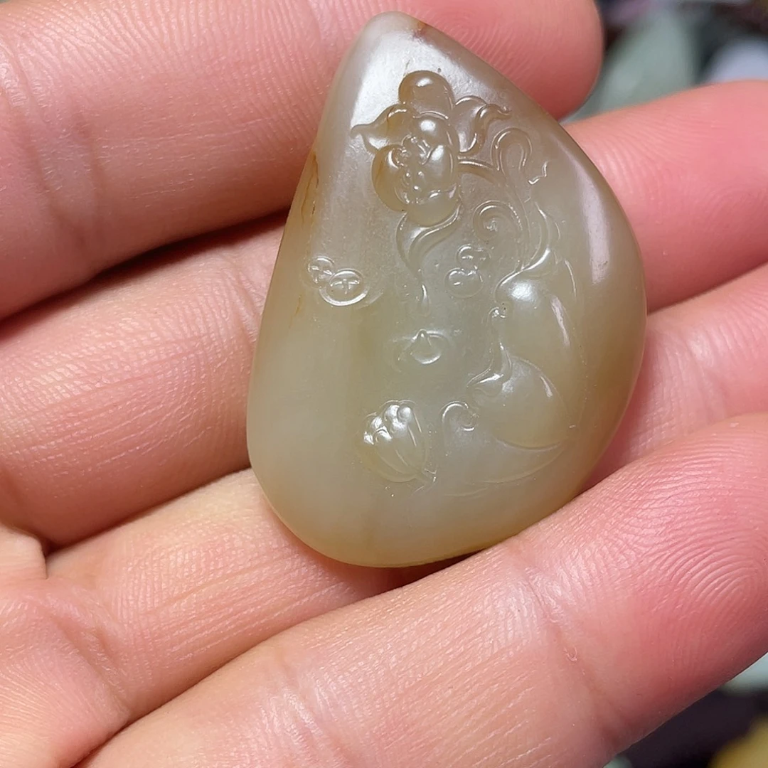 心***6和田玉未镶嵌颈饰吊坠