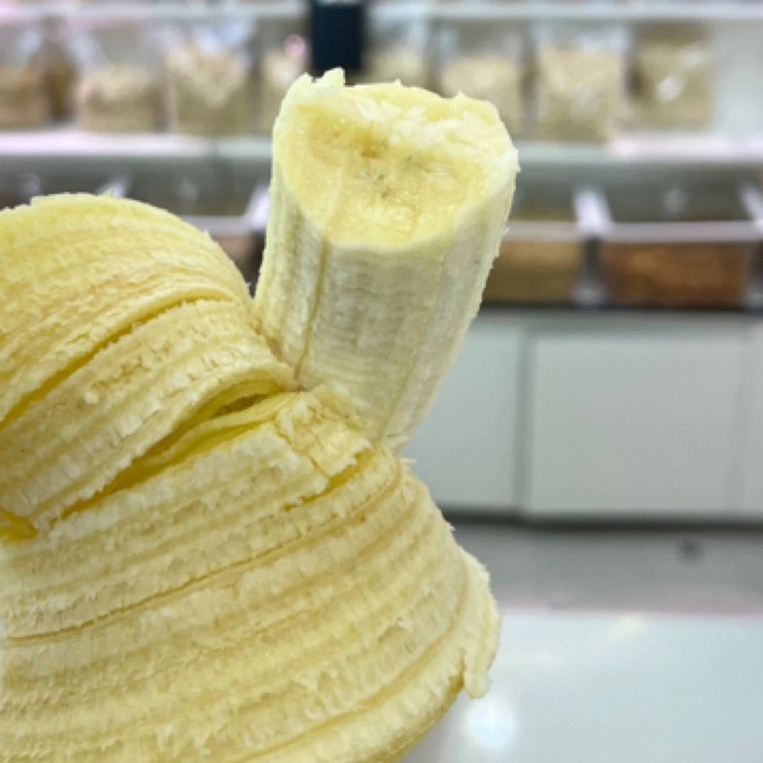 香蕉（氧化发黑属于正常现象，介意请勿拍）