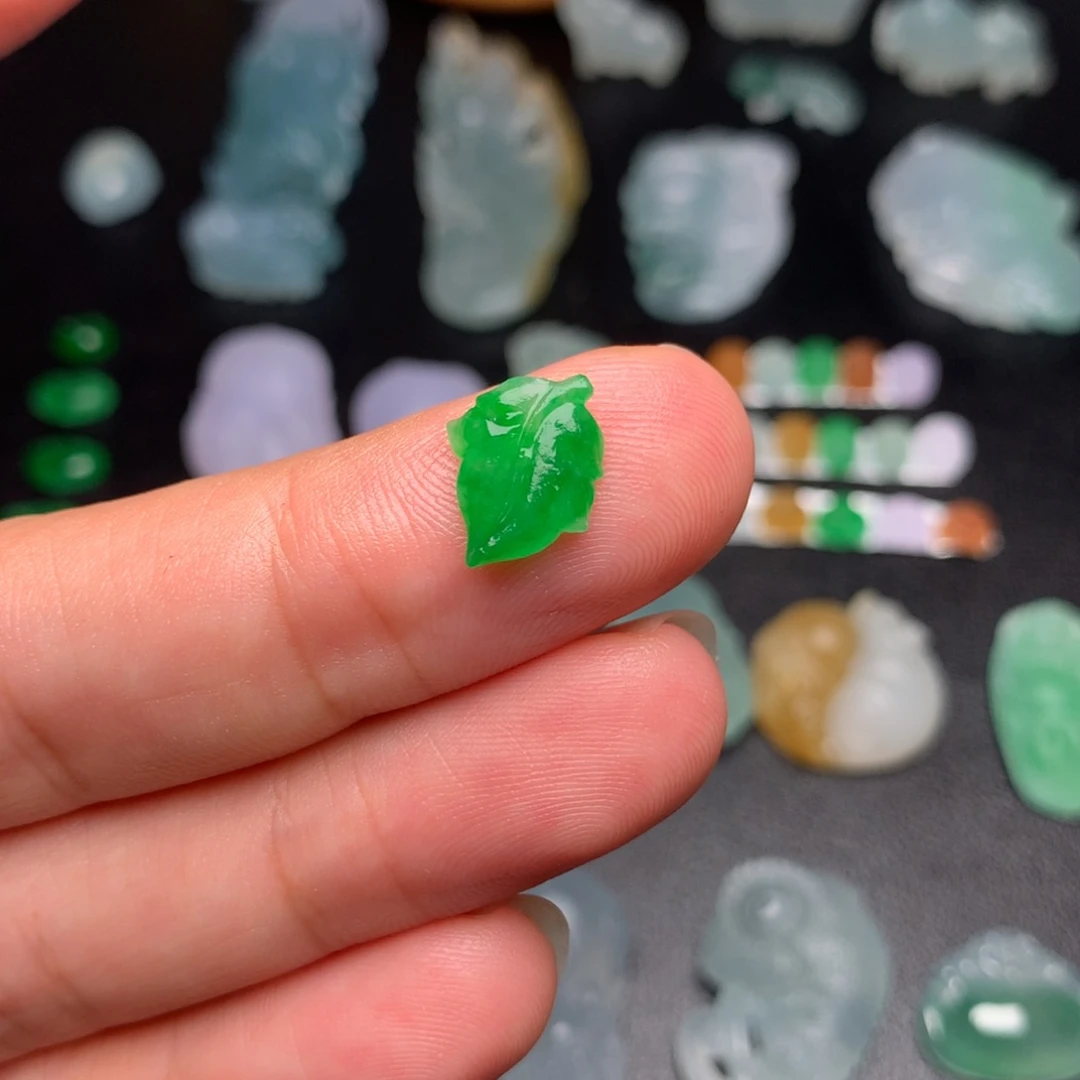 定制翡翠未镶嵌叶子