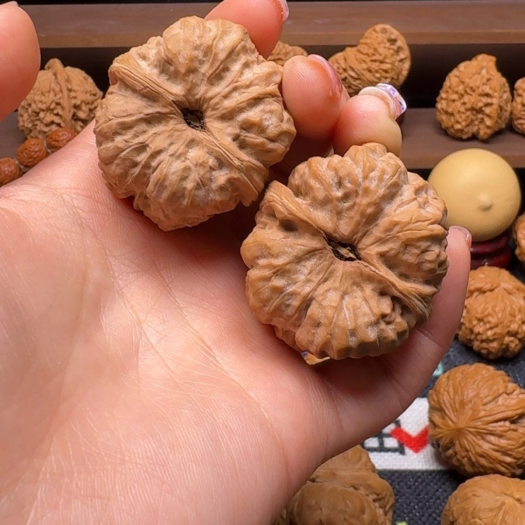 文玩核桃吊坠夕*水38蛙蛙