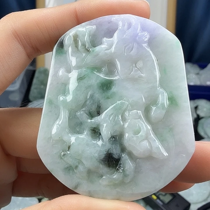 翡翠未镶嵌颈饰翡翠