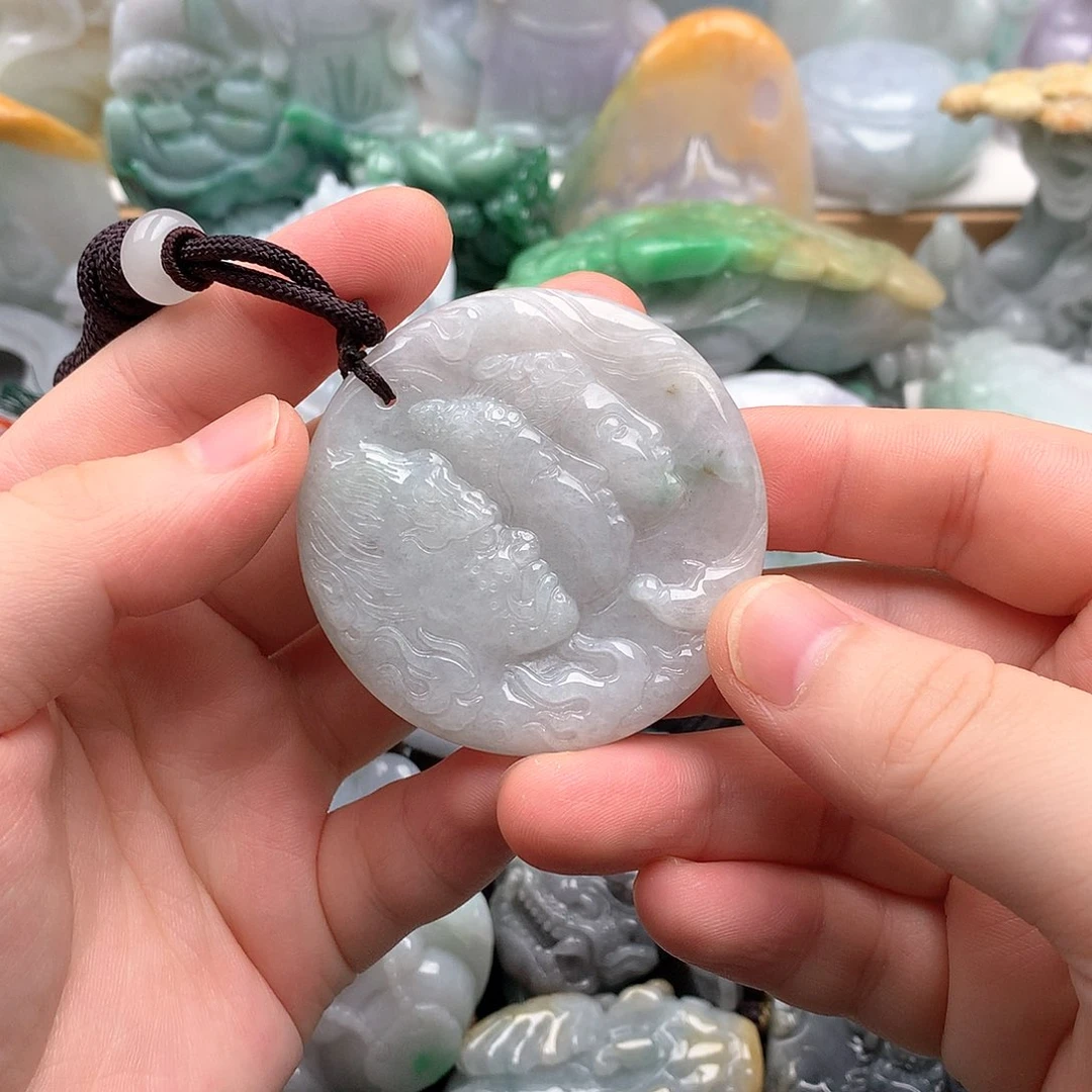 吊坠(不含链)未镶嵌翡翠