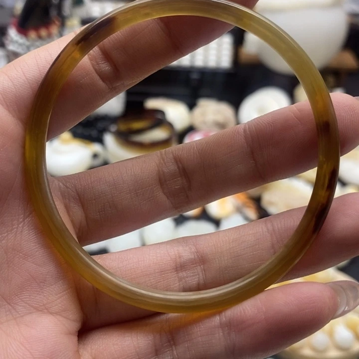 贝壳非金属牦牛手镯