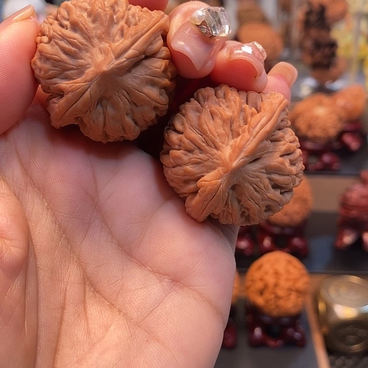 文玩核桃吊坠37全品莲花