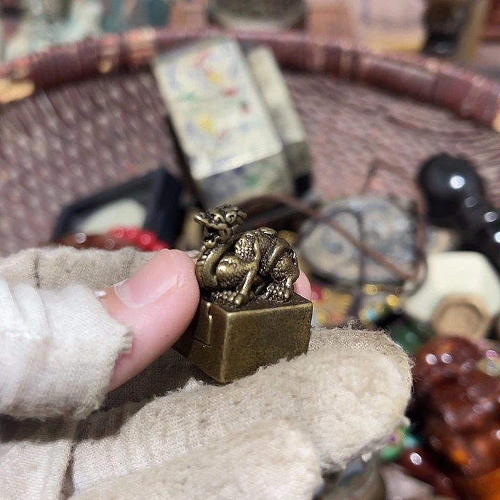 丹***宗羽毛我也不知道我在想