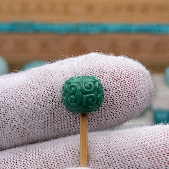 绿松石未镶嵌珠宝奇石10