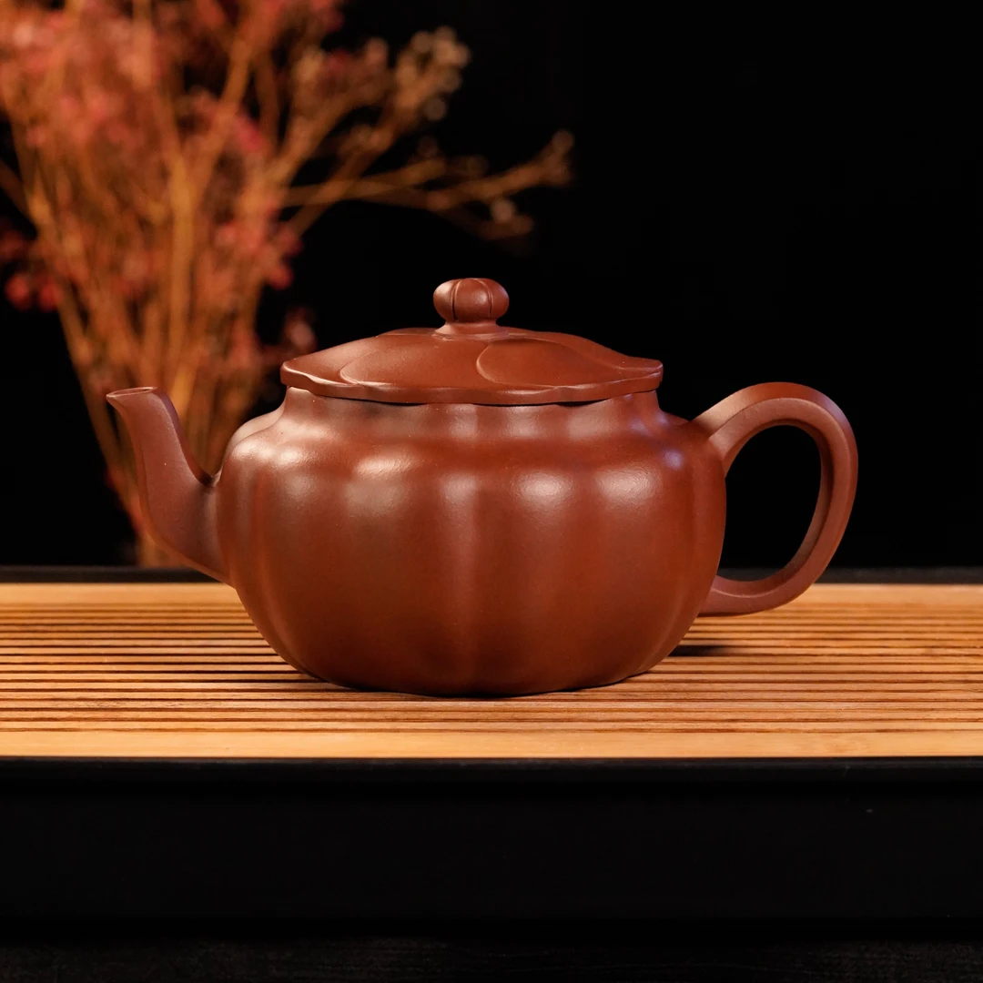 GS19-003  夏国新   宜兴手工紫砂 旋菱