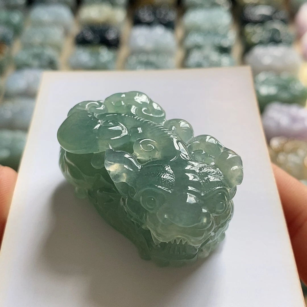 翡翠未镶嵌颈饰天然翡翠貔貅吊坠