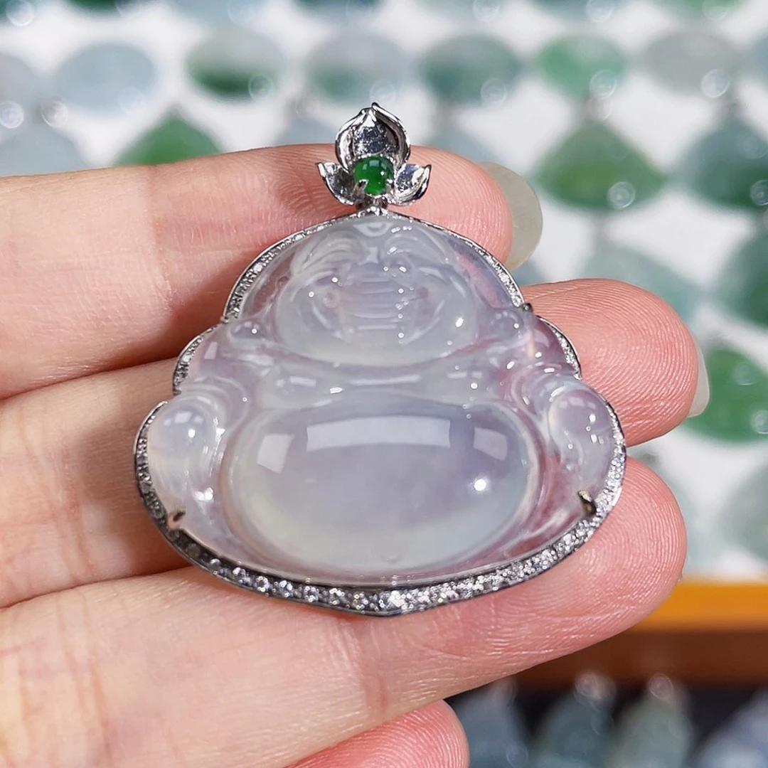 颈饰18K金镶嵌翡翠吊坠