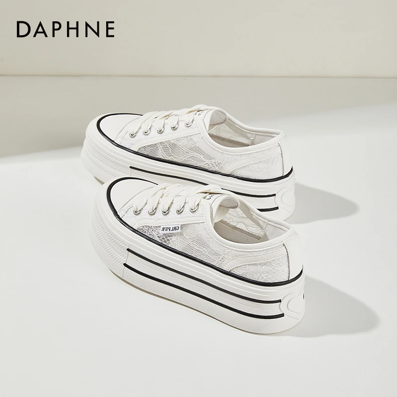达芙妮网面透气休闲板鞋2025夏季薄款运动鞋厚底出游百搭小白鞋子