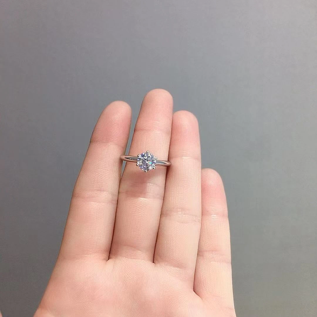 中秋福利甄选  T家爪戒指 0.3ct    高端定制轻奢款