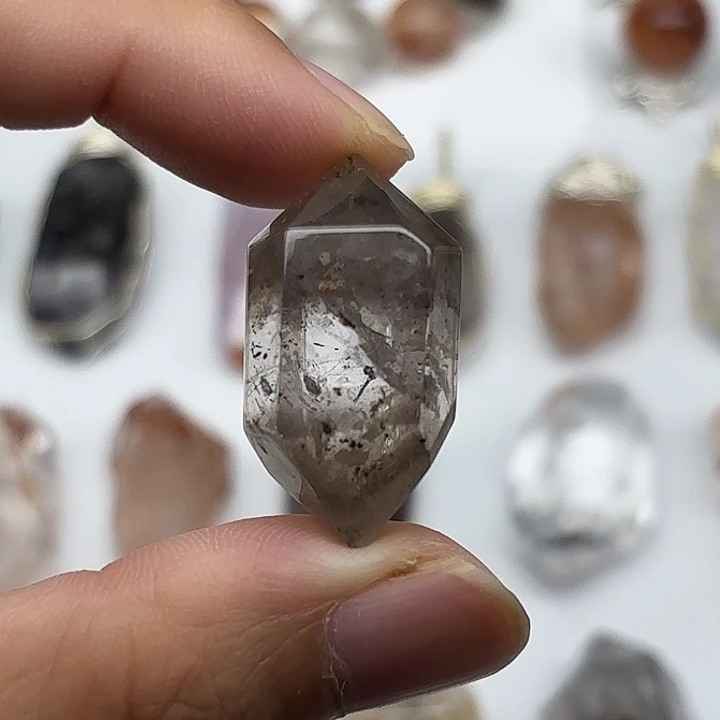 未镶嵌水晶颈饰茶帽子闪灵钻31mm+